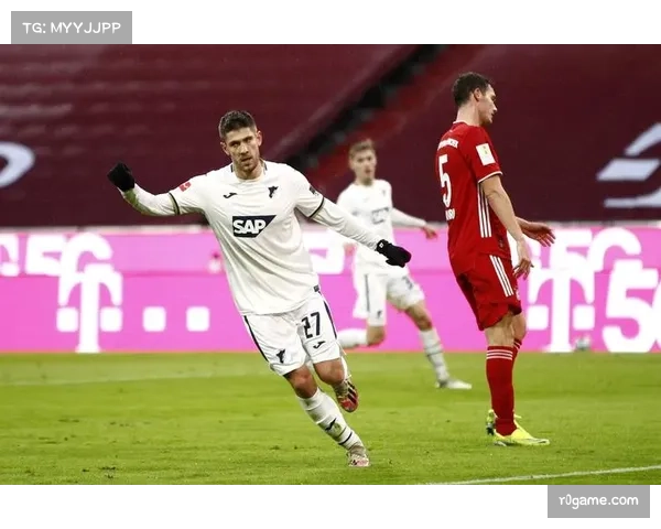 霍芬海姆队长福格特接受采访，谈论作为清道夫在低位体系中的角色演变